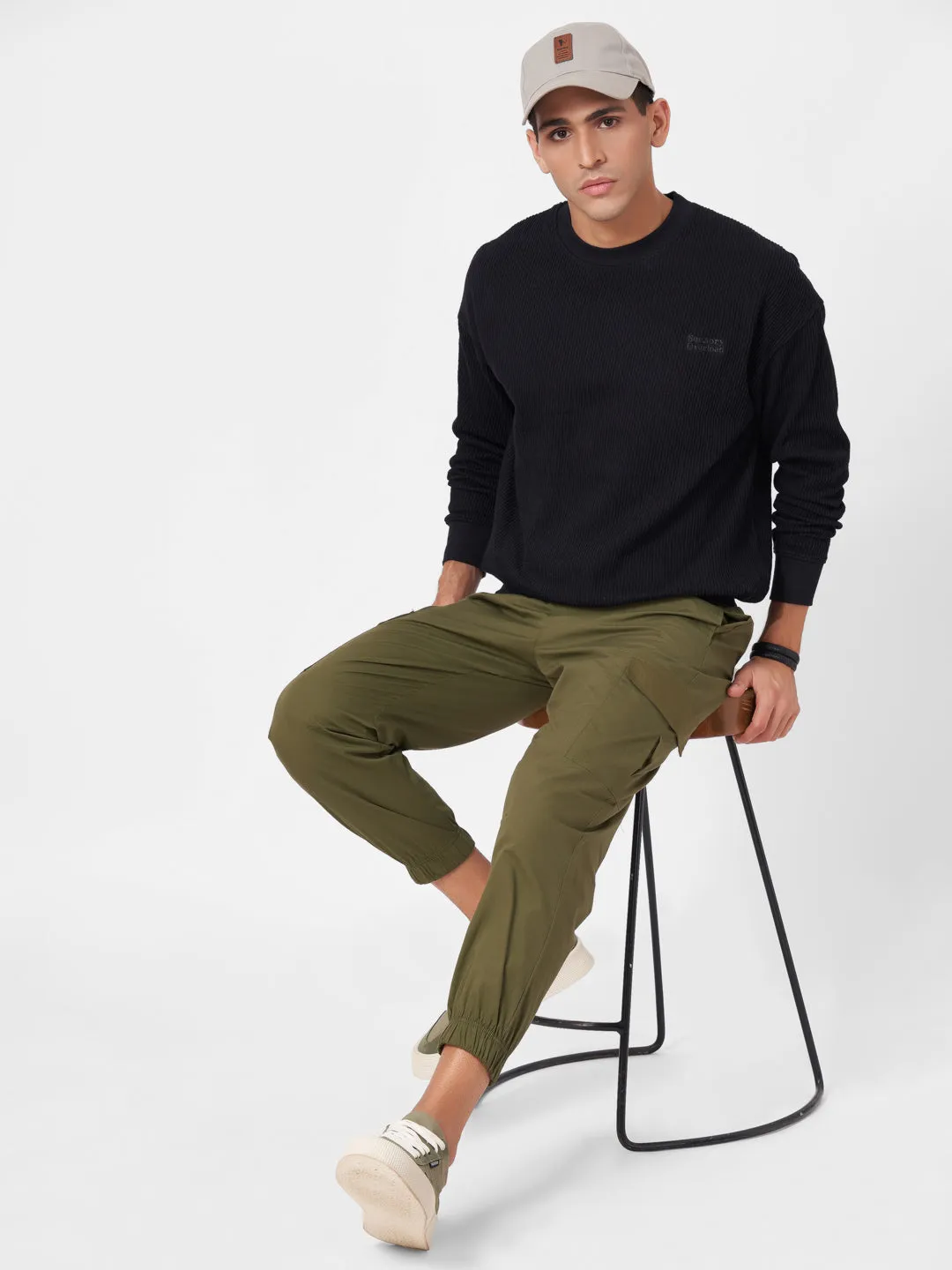 100% Cotton Buck Knit Full Sleeve Round Neck Sweatshirt