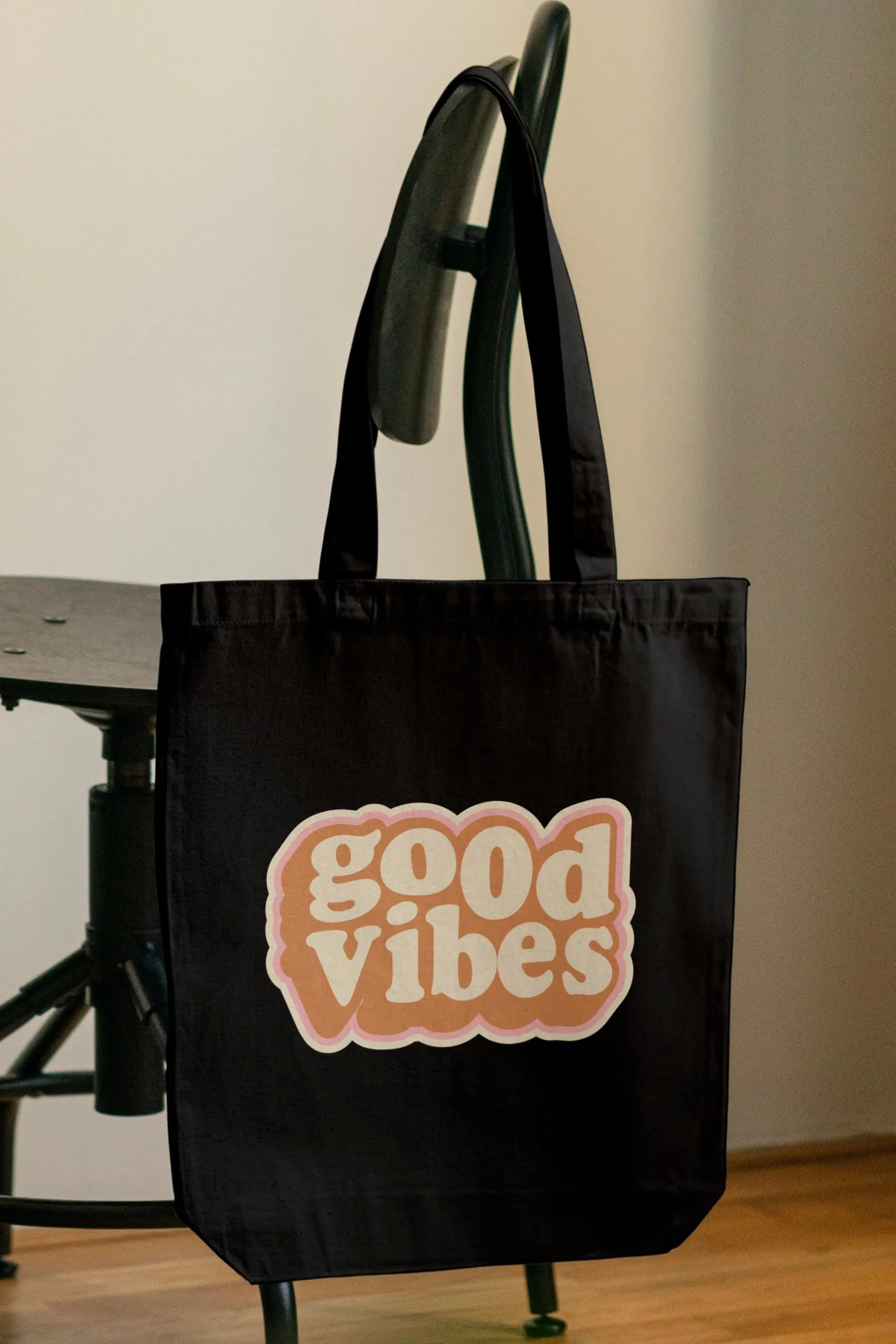 Black/White Good Vibes Typography Tote Bag with Zipper