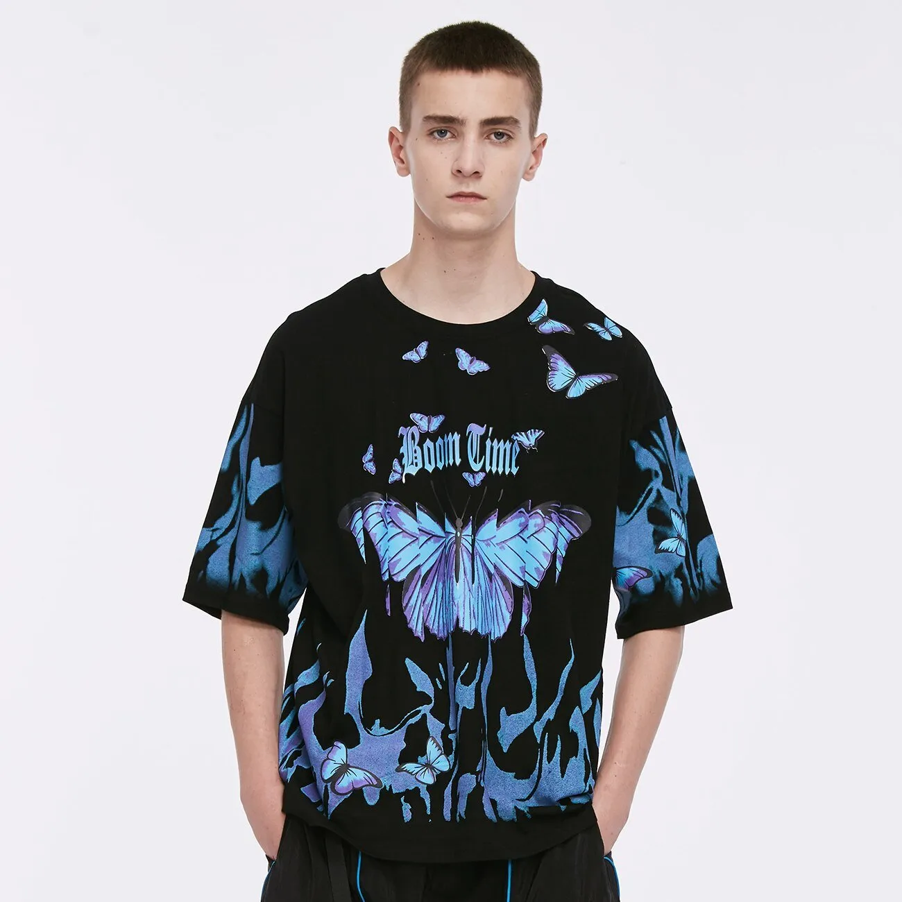 Blue Flame Butterfly Printed T Shirt Men Harajuku Streetwear Short Sleeve Casual Cotton Crew Neck Tees Shirt