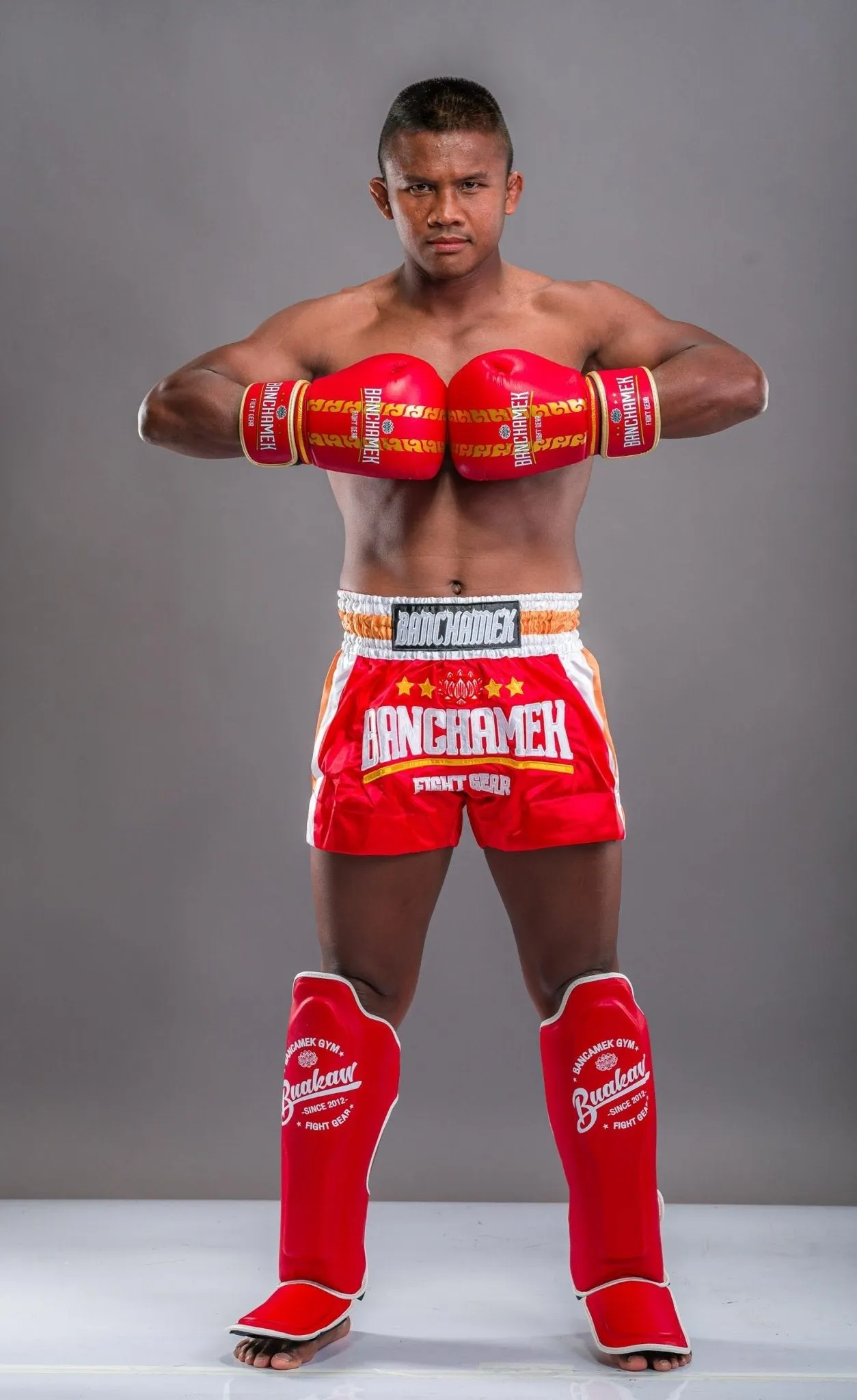 Buakaw Shorts BFG4-4 RED WHITE GOLD