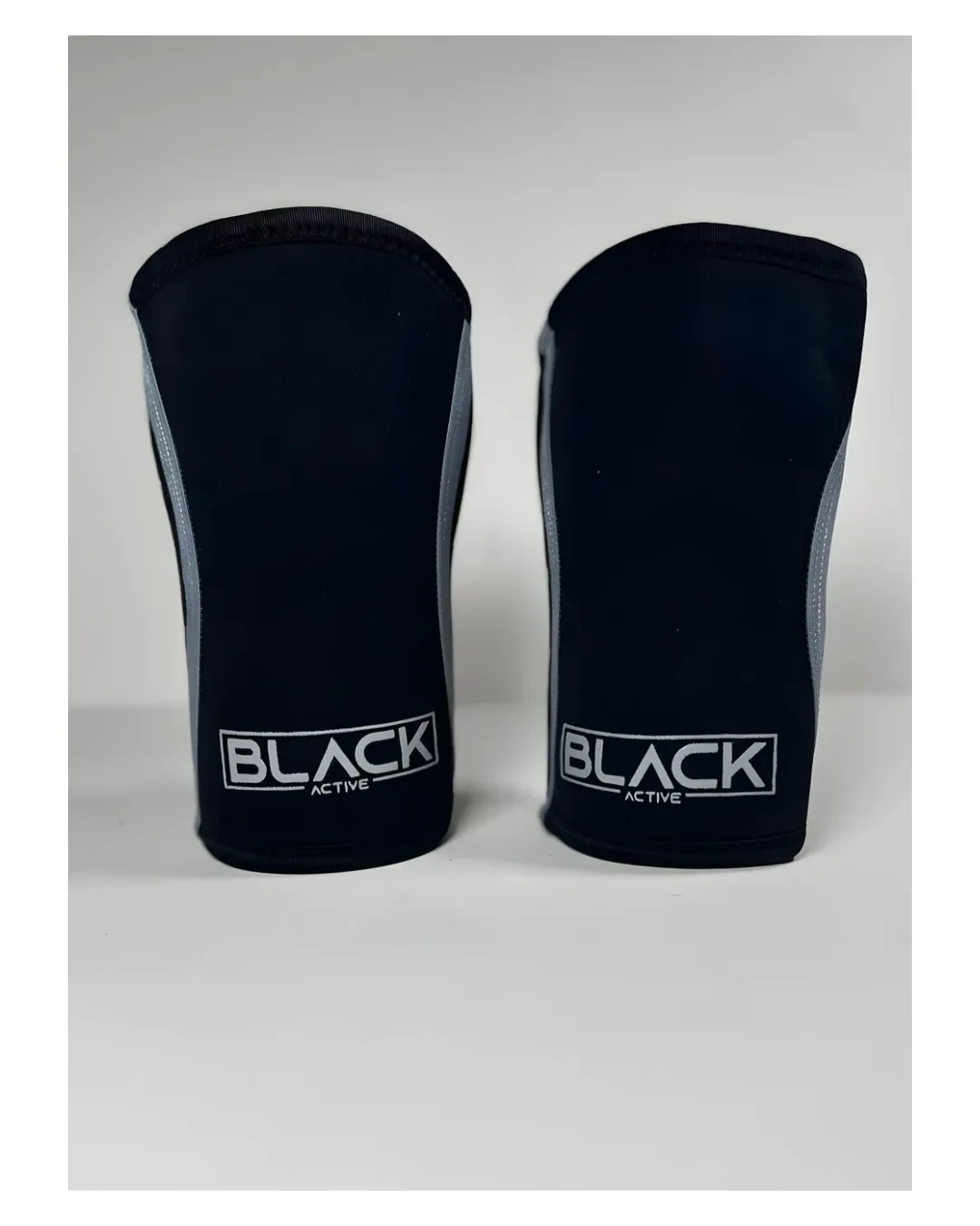 Pro 5mm Knee Sleeves: Enhanced Support and Protection for Athletic Performance