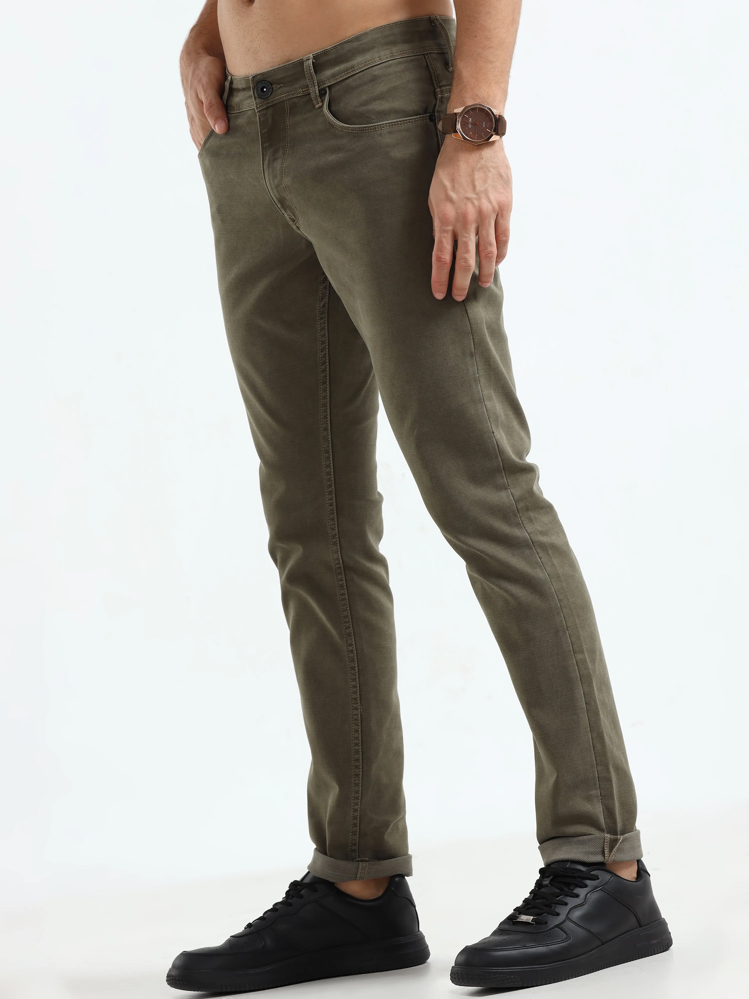 MEN'S DK.KHAKI SOLID SLIM FIT JEANS