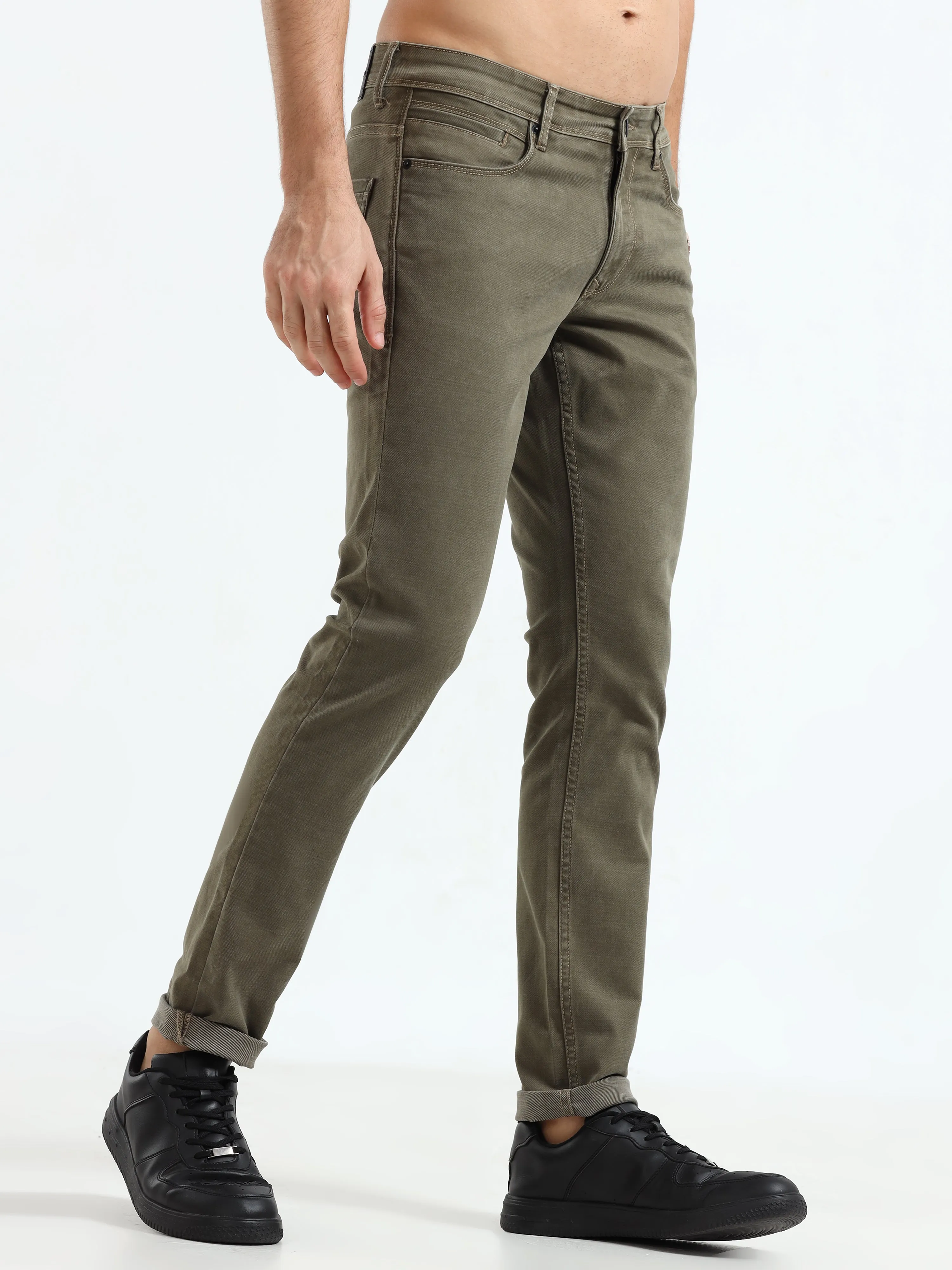 MEN'S DK.KHAKI SOLID SLIM FIT JEANS