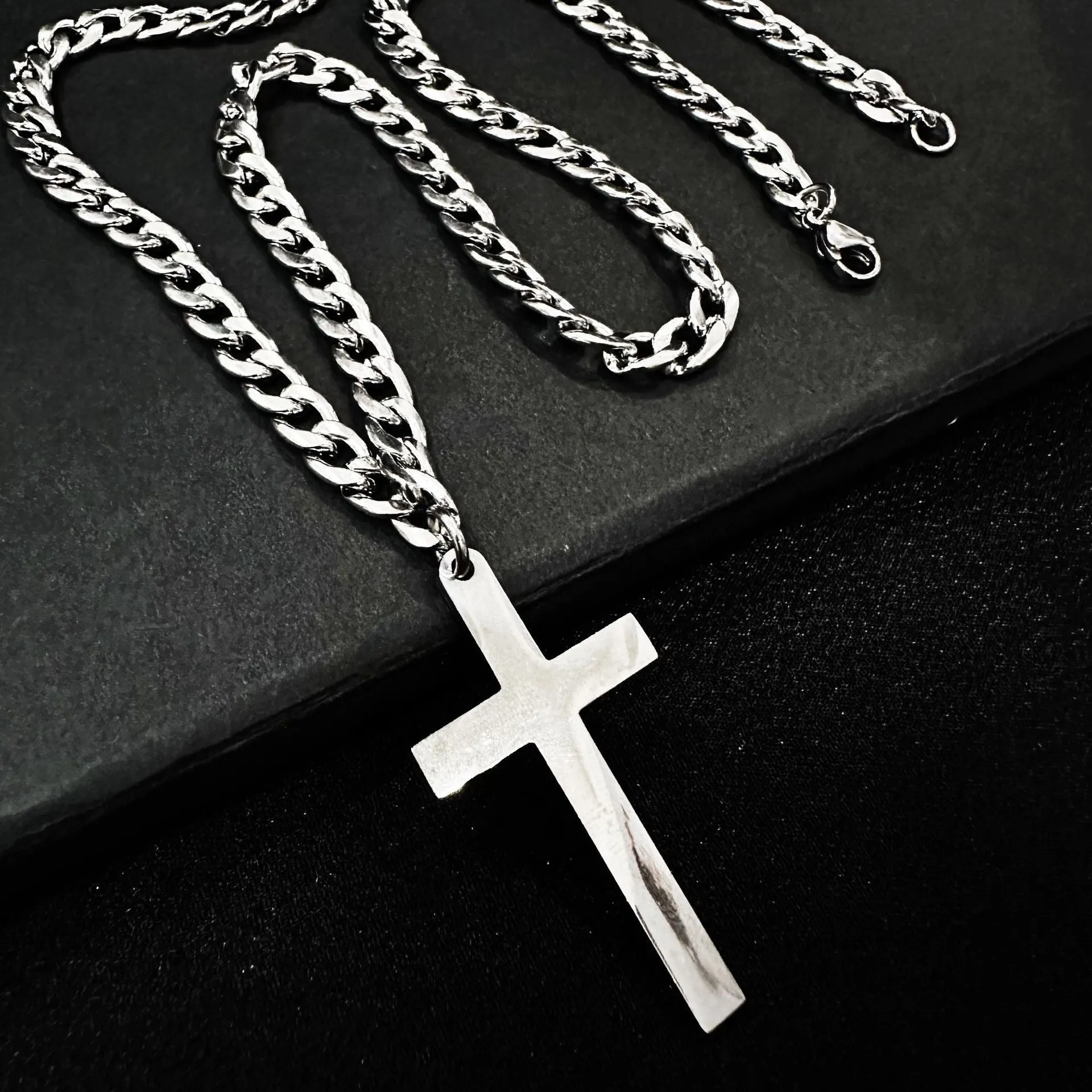 Personalized Fashion Simple Cross Pendant With Card And Gift Box Men's Necklace