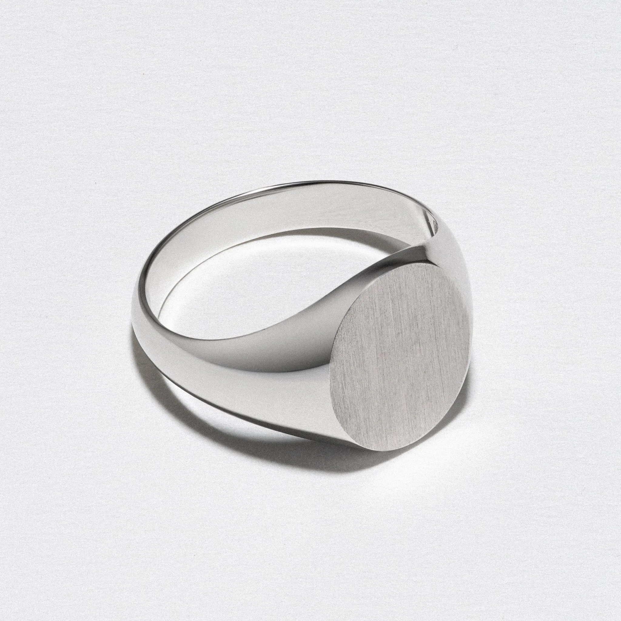 White Gold Signet Ring, Oval - Polished